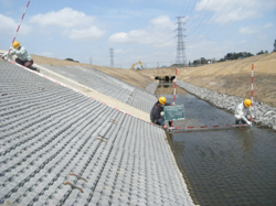 高岡川河川改修（その1）工事 平成22年度施工 独立行政法人都市再生機構発注 完成