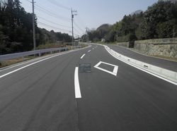 29国補地道　道路改良舗装工事　平成31年3月竣工　発注者：茨城県土浦土木事務所 竣工